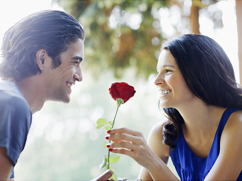 How to find love online 7 online dating tips from Jill Martin